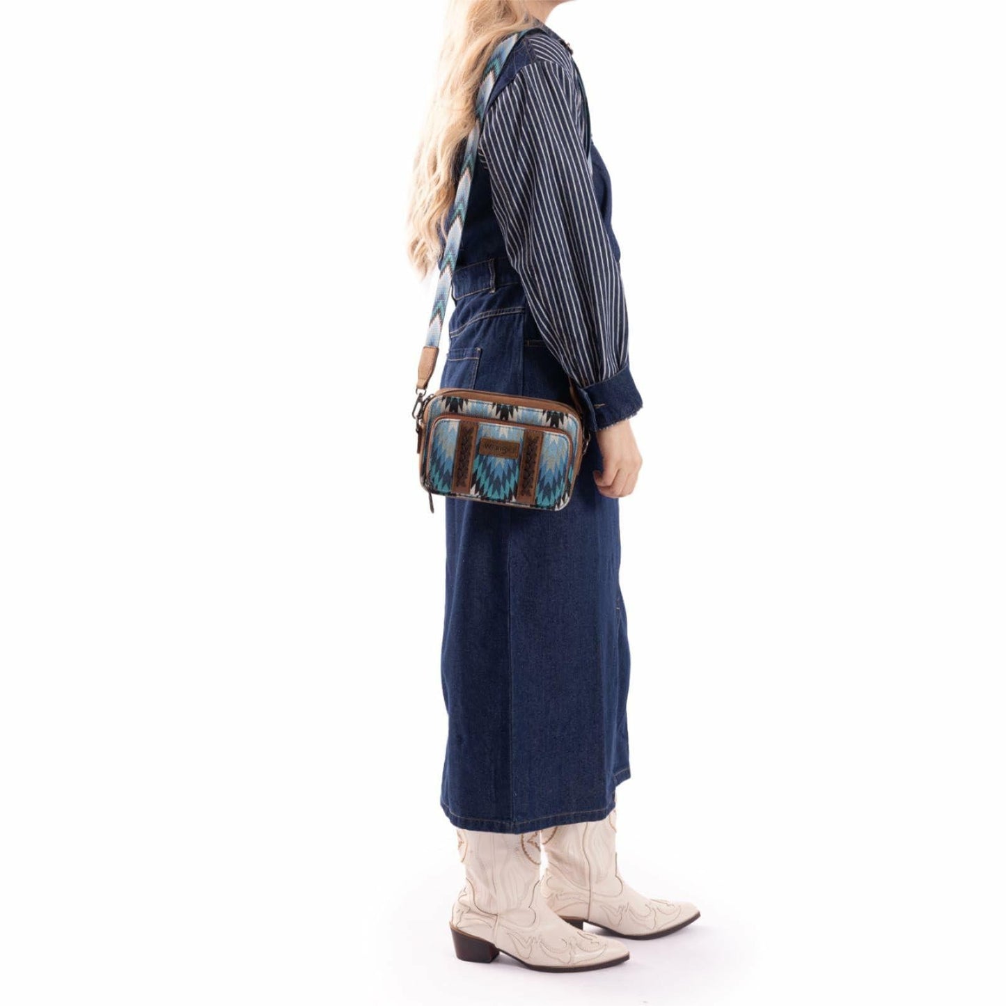 Wrangler Crossbody Bags for Women Multi pocket Double zipper shoulder bag Western purse Boho womens Cross body purse for Women Wallet